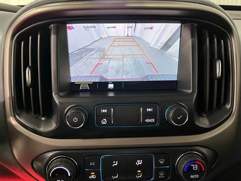 Used 2021 Chevrolet Colorado Z71 image 17