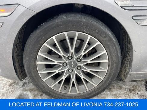 Used 2023 Genesis G80 2.5T image 5