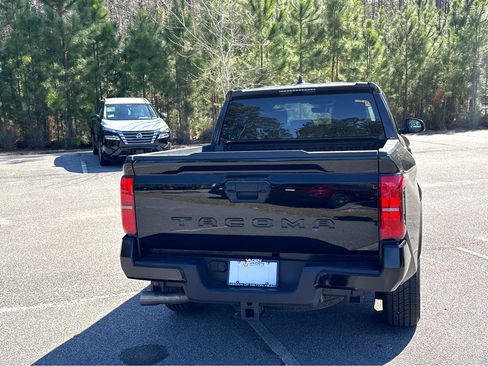 Used 2025 Toyota Tacoma SR5 image 23