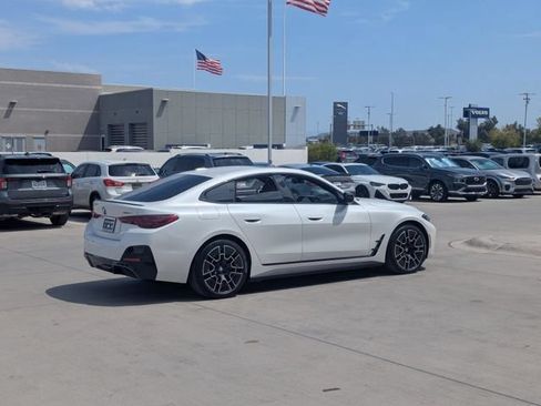 New 2026 BMW i4 eDrive40 w/ M Sport Package RWD image 6