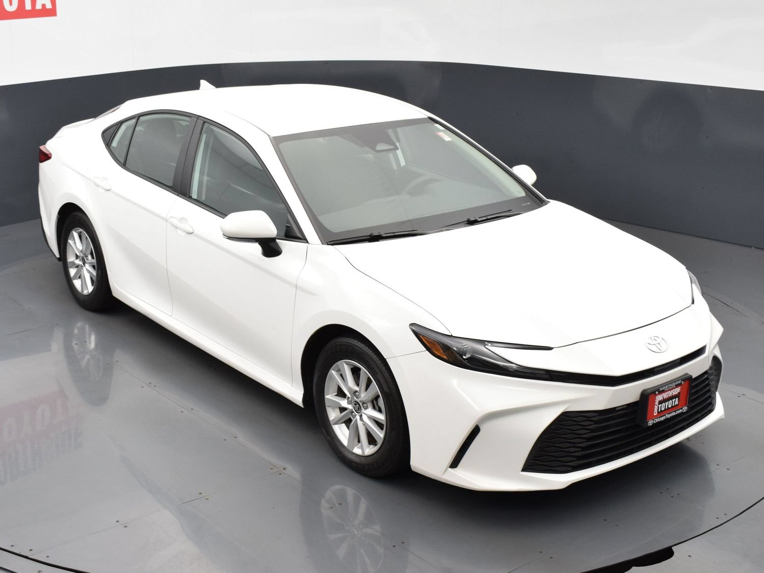 Used 2025 Toyota Camry LE FWD image 22