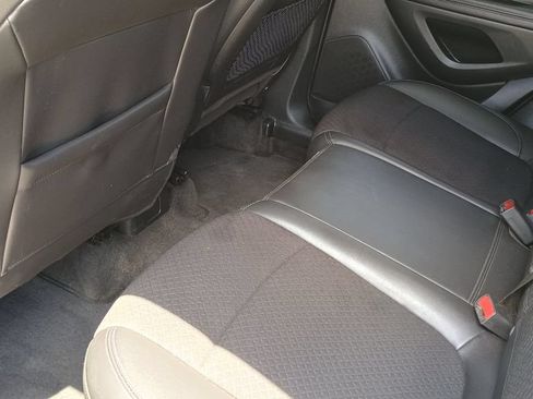 Used 2019 Buick Encore Preferred FWD image 17