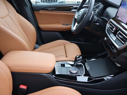 Used 2024 BMW X3 xDrive30i image 13