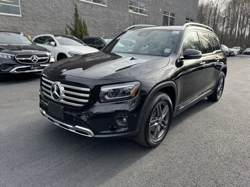 Used 2026 Mercedes-Benz GLB 250 4MATIC image 7