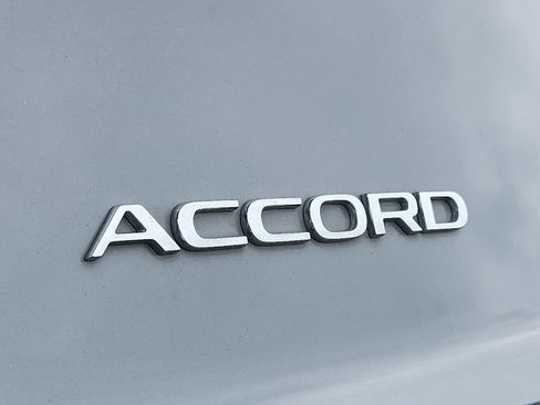 Used 2024 Honda Accord Sport image 31