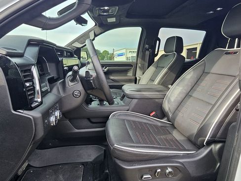 Used 2025 GMC Sierra 1500 AT4X AWD/4WD image 12