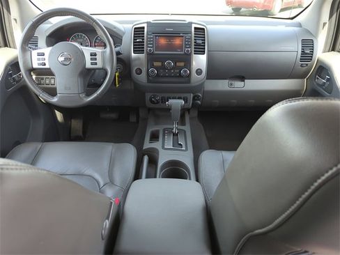 Certified 2019 Nissan Frontier SL image 23