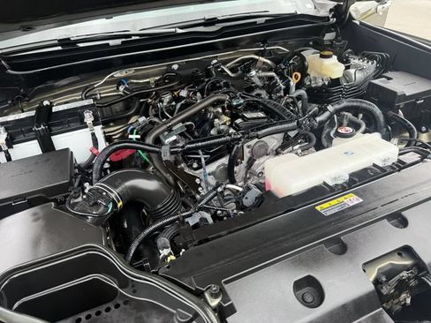 Certified 2024 Toyota Tacoma Limited w/ Limited Package (LT) AWD/4WD image 28