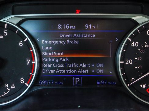 Used 2021 Nissan Altima 2.5 SR w/ SR Premium Package AWD/4WD image 8