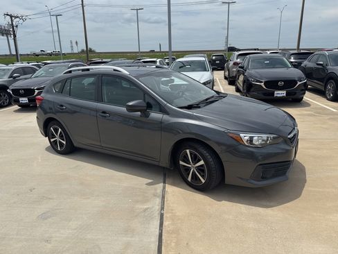 Used 2021 Subaru Impreza 2.0i Premium AWD/4WD image 6