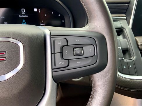 Used 2022 GMC Yukon SLT w/ SLT Premium Package AWD/4WD image 25