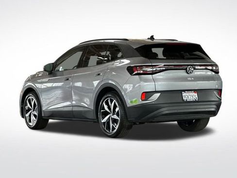Used 2023 Volkswagen ID.4 S image 7