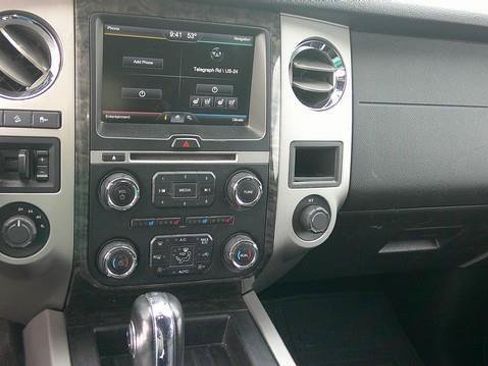 Used 2015 Ford Expedition Limited AWD/4WD image 7