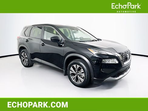Used 2023 Nissan Rogue SV FWD image 1