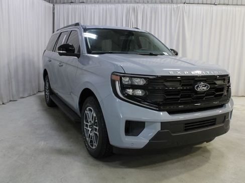 New 2026 Ford Expedition Active AWD/4WD image 37