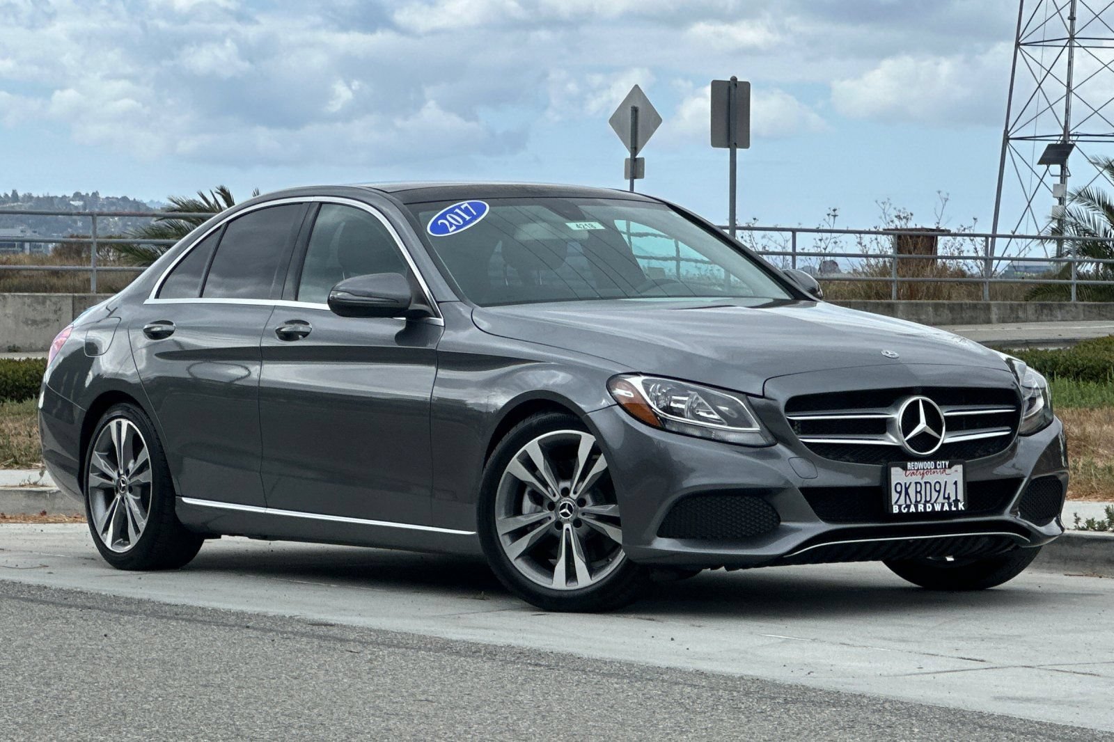 Used 2017 Mercedes-Benz C 300 Sedan image 2