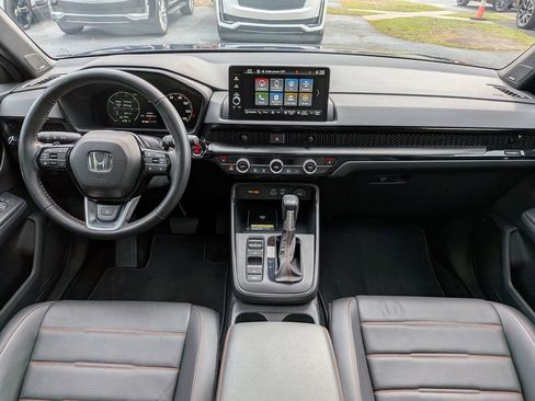 Used 2025 Honda CR-V Sport Touring image 16