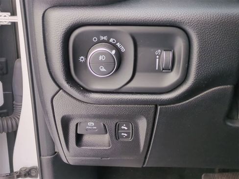 Certified 2020 RAM 1500 Big Horn image 26