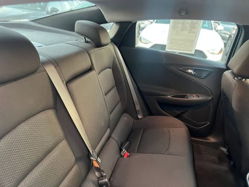 Used 2024 Chevrolet Malibu LT image 37