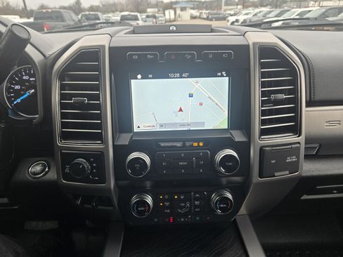 Certified 2019 Ford F350 Platinum w/ Platinum Ultimate Package image 24