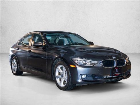 Used 2014 BMW 328i xDrive Sedan image 3