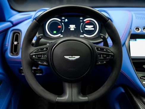 Used 2023 Aston Martin DBX 707 AWD/4WD image 43