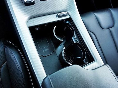 Used 2025 Hyundai Palisade SEL image 32