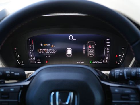 Used 2026 Honda Pilot Sport image 24