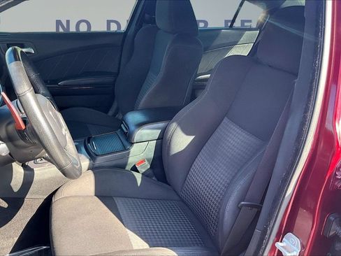Used 2019 Dodge Charger GT w/ Driver Confidence Group RWD image 17