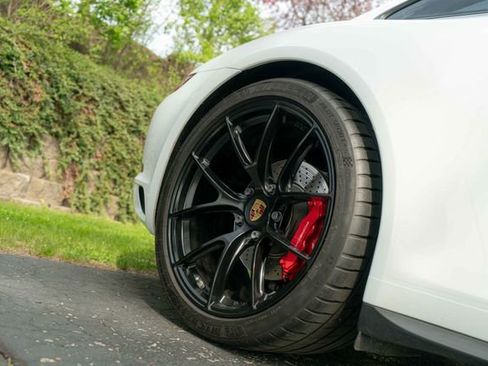 Used 2018 Porsche 911 Carrera 4S AWD/4WD image 30