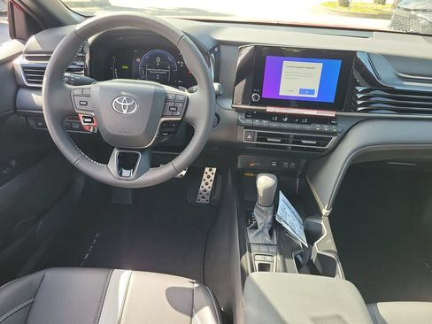 New 2026 Toyota Camry SE w/ Convenience Package FWD image 26