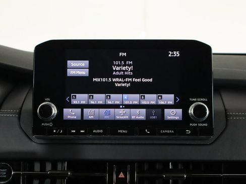 Used 2024 Mitsubishi Outlander ES image 27