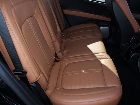 Certified 2023 Lincoln Nautilus Black Label w/ Class II Trailer Tow Package image 20