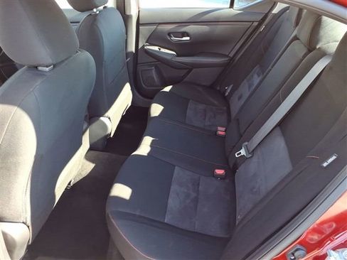 Used 2025 Nissan Sentra SR image 28
