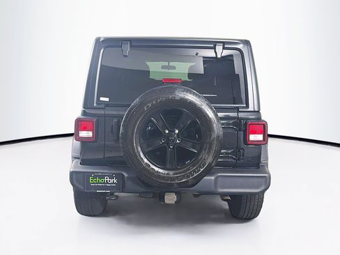 Used 2023 Jeep Wrangler Unlimited Sport AWD/4WD image 7
