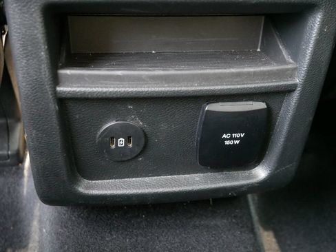 Certified 2024 Ford Edge SEL w/ Convenience Package AWD/4WD image 18