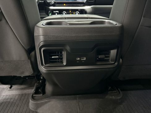 Used 2023 Chevrolet Silverado 1500 LT Trail Boss w/ Convenience Package II image 22