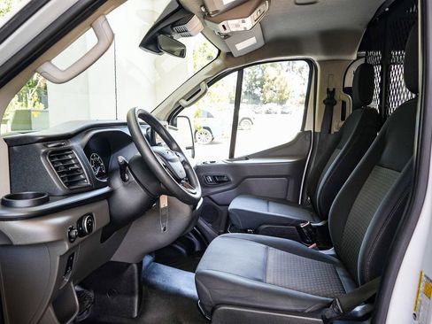 Used 2024 Ford Transit 250 Low Roof w/ Exterior Upgrade Package RWD image 16