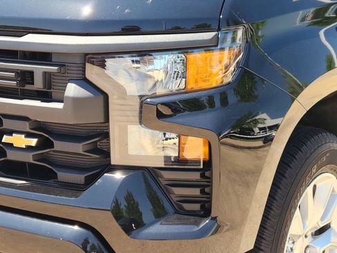 Used 2024 Chevrolet Silverado 1500 Custom AWD/4WD image 9
