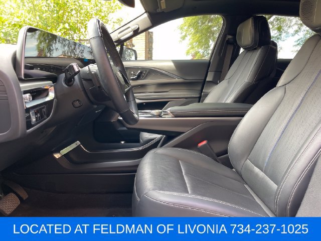 Used 2024 Cadillac Lyriq Sport w/ LPO, Floor Liner Package AWD/4WD image 15