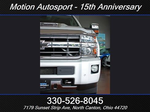 Used 2018 Chevrolet Silverado 2500 High Country w/ Duramax Plus Package AWD/4WD image 6
