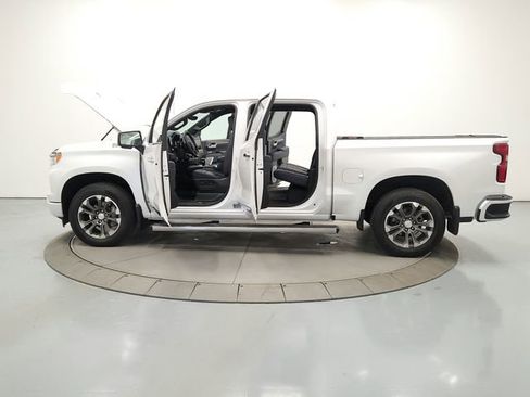 Used 2024 Chevrolet Silverado 1500 High Country w/ Technology Package image 11