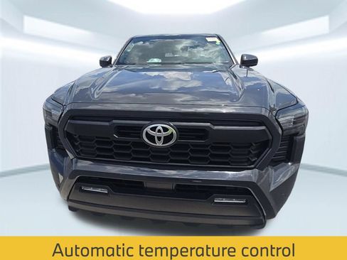 Used 2024 Toyota Tacoma TRD Off-Road AWD/4WD image 6