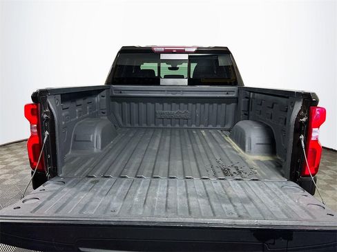 Used 2019 Chevrolet Silverado 1500 High Country image 23