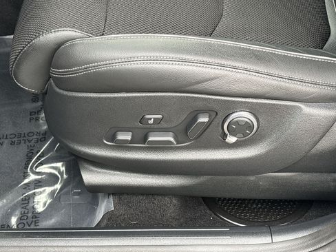 Used 2023 Genesis GV70 2.5T w/ Sport Prestige Package AWD/4WD image 14