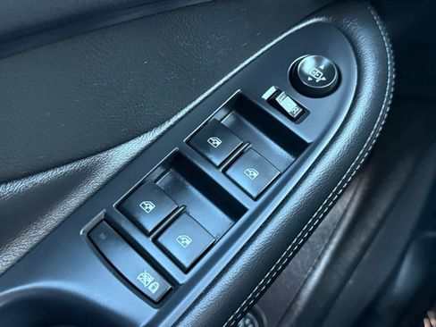 Used 2020 Buick Envision Essence image 18