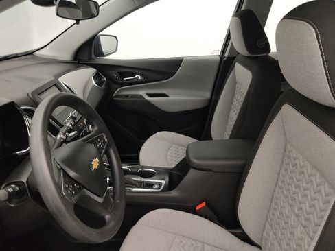Used 2023 Chevrolet Equinox LS image 17