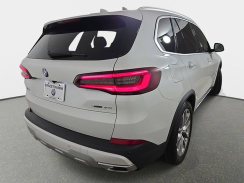 Certified 2023 BMW X5 xDrive40i w/ Premium Package AWD/4WD image 36