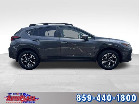 Used 2024 Subaru Crosstrek 2.0i Premium AWD/4WD image 9