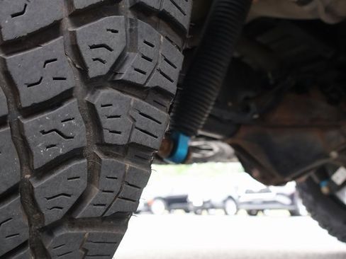 Used 2024 Chevrolet Silverado 1500 ZR2 image 13